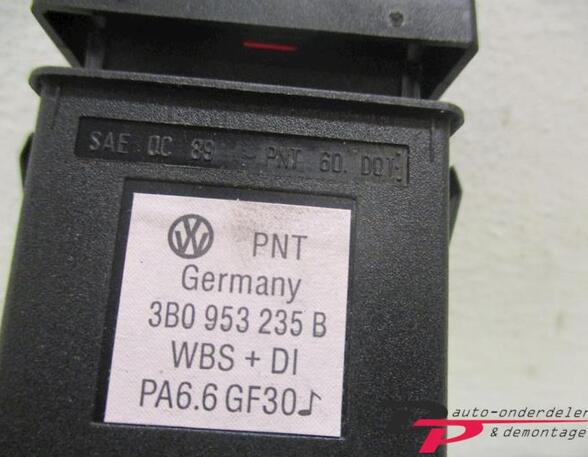 P11536590 Schalter für Warnblinker VW Passat Variant (3B5, B5) 3B0953235B