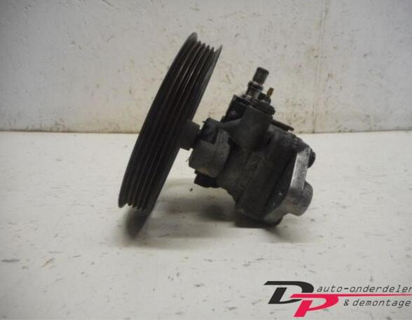 Power steering pump MITSUBISHI Space Star Großraumlimousine (DG A)