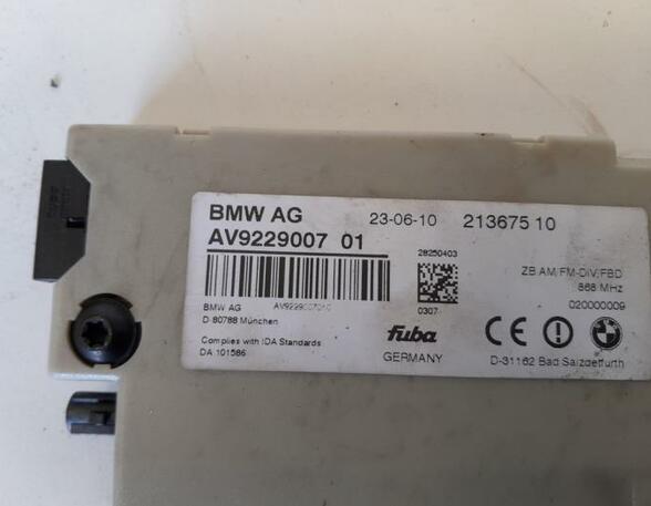 P18555246 Antennenverstärker BMW 5er (F10) 21367510