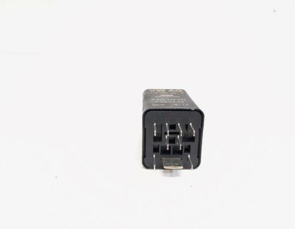Glow Plug Relay Preheating AUDI A4 (8K2, B8), AUDI A4 (8W2, 8WC)