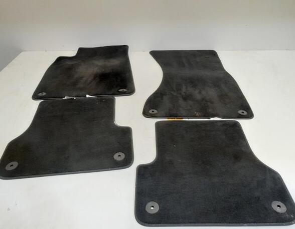 Floor mat (Carpet Mat) AUDI A6 Avant (4G5, 4GD), AUDI A6 Allroad (4GH, 4GJ), AUDI A7 Sportback (4GA, 4GF)