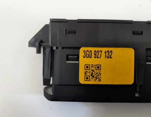 P18642344 Schalter für Warnblinker VW Passat B8 Variant (3G) 3G0927132