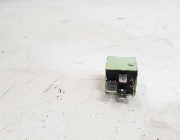 Wash Wipe Interval Relay AUDI A8 (4H2, 4H8, 4HC, 4HL)