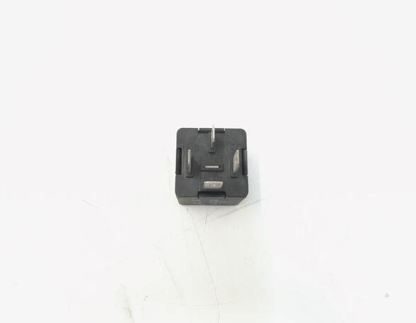 Wash Wipe Interval Relay AUDI A5 (8T3)