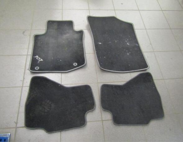 Floor mat (Carpet Mat) PEUGEOT 107 (PM, PN)