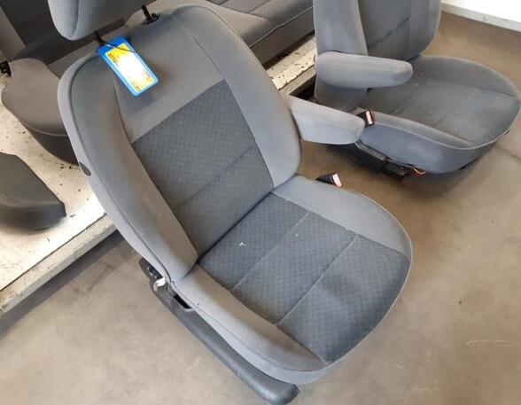 Seats Set PEUGEOT 406 (8B)