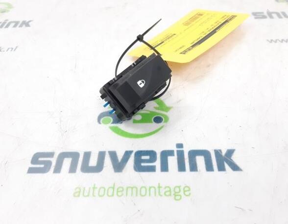 Central locking switch RENAULT Wind (E4M)