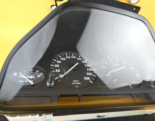 Speedometer BMW 5er (E34)