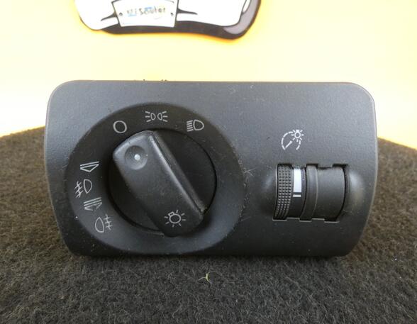 Headlight Light Switch AUDI A6 Avant (4B5, C5)