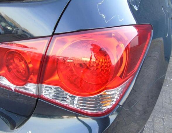 Combination Rearlight CHEVROLET Cruze (J300), CHEVROLET Cruze Schrägheck (J305)