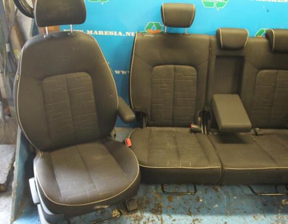 Seats Set KIA Venga (YN)