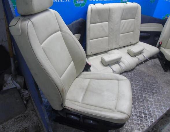 Seats Set BMW 1er Cabriolet (E88)