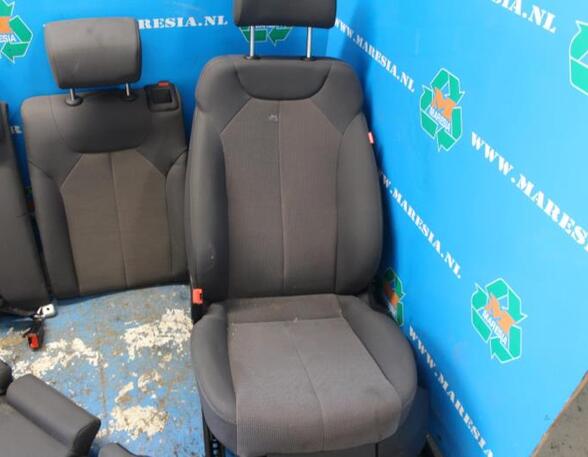 Seats Set SEAT Leon (1P1)