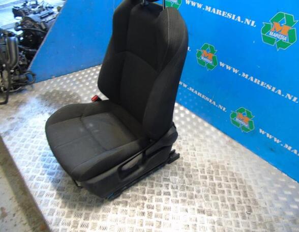 Seat TOYOTA C-HR (X1), TOYOTA Prius PHV (W52)