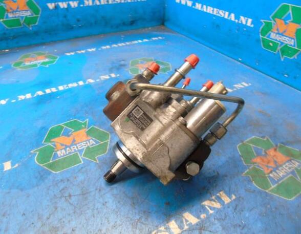 Fuel Pump OPEL Astra J Caravan (--)