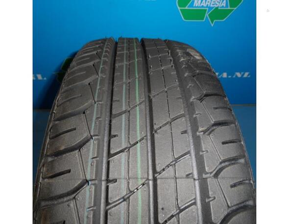 P4027014 Reifen auf Stahlfelge TOYOTA Corolla Liftback (E12)