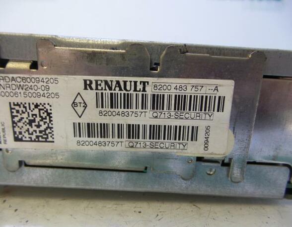 8200483757 CD-Radio RENAULT Clio III (BR0/1, CR0/1) P5909776