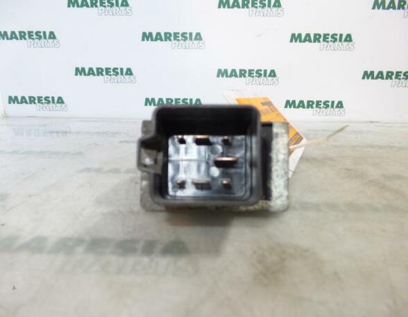 Glow Plug Relay Preheating RENAULT Modus/Grand Modus (F/JP0)