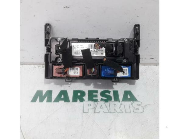 Heating & Ventilation Control Assembly PEUGEOT 407 SW (6E)
