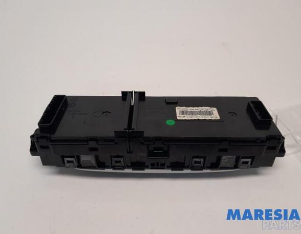 Heating & Ventilation Control Assembly RENAULT Megane III Coupe (DZ0/1)