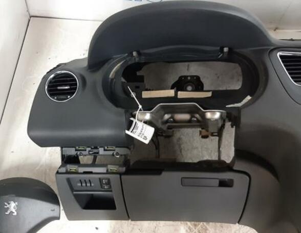 Driver Steering Wheel Airbag PEUGEOT 5008 (0E, 0U)