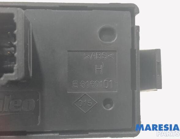 E3160101 Schalter für Warnblinker RENAULT Twingo II (CN0) P19761232