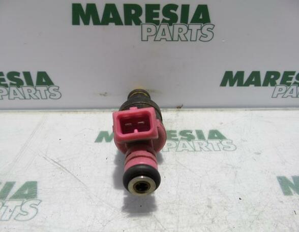 Injector Nozzle RENAULT Twingo I (C06)