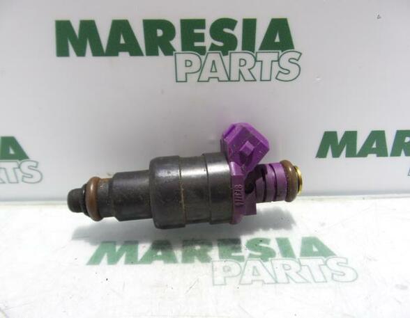 Injector Nozzle RENAULT Twingo I (C06)