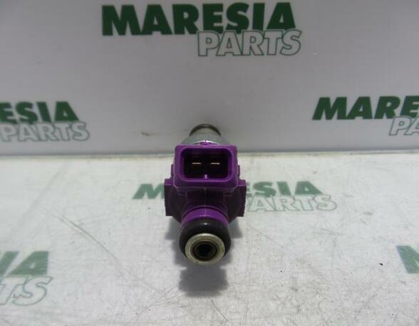 Injector Nozzle RENAULT Twingo I (C06)