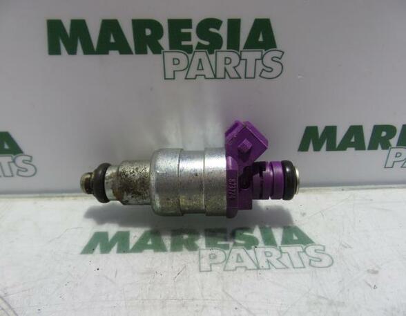 Injector Nozzle RENAULT Twingo I (C06)