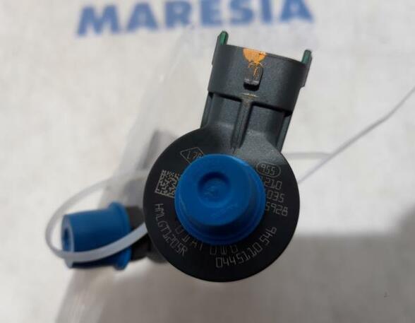 Injector Nozzle RENAULT Trafic III Kasten (FG)