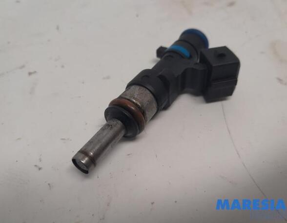 Injector Nozzle RENAULT Megane III Grandtour (KZ0/1)