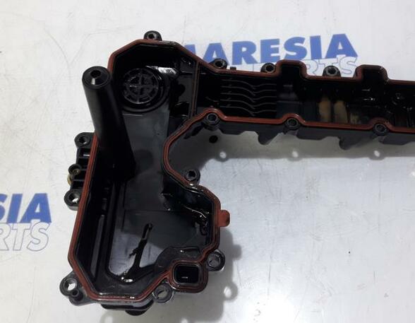 Cylinder Head Cover DS DS3 (--)