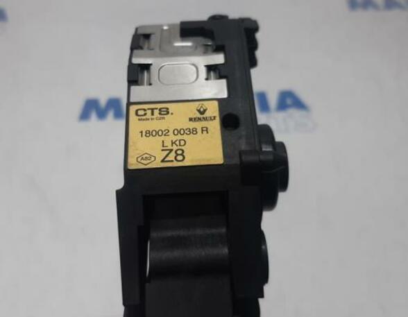 Throttle Position Sensor RENAULT Megane III Coupe (DZ0/1)
