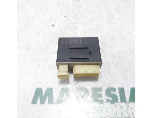 Wash Wipe Interval Relay PEUGEOT 308 CC (4B)