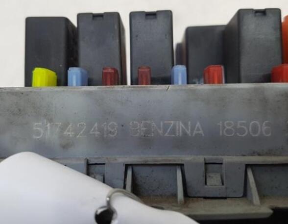 P17344780 Sicherungskasten ALFA ROMEO GT (937) 185062