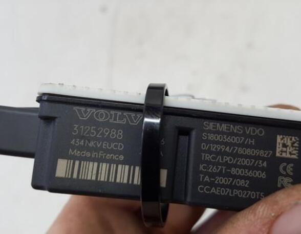 Controller VOLVO V70 III (135)