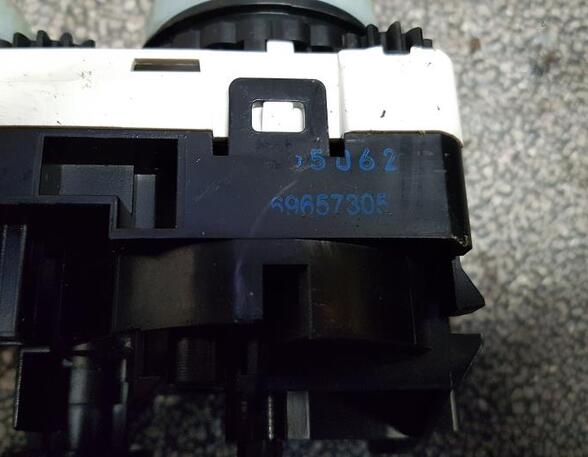 Heating & Ventilation Control Assembly MITSUBISHI Colt VI (Z2A, Z3A), MITSUBISHI Colt VII (Z2_A)