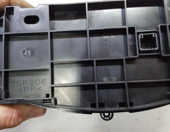 Heating & Ventilation Control Assembly TOYOTA Yaris (P13)