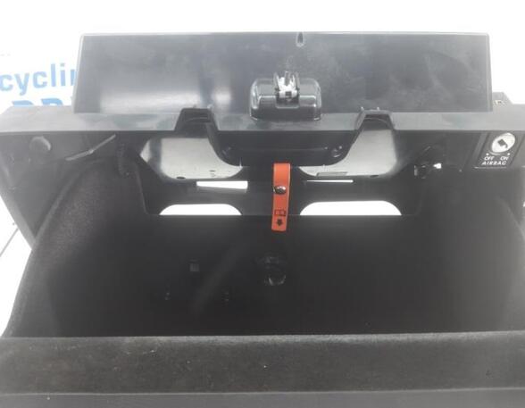 Glove Compartment (Glovebox) VW Passat (3C2), VW Passat (362)