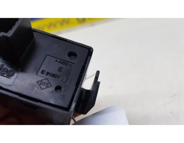 P14847208 Schalter für Warnblinker RENAULT Twingo II (CN0) E3160101