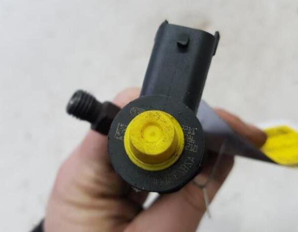 Injector Nozzle OPEL Insignia A Stufenheck (G09)
