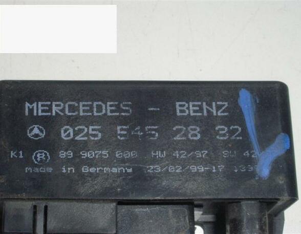 Glow Plug Relay Preheating MERCEDES-BENZ C-Klasse (W202)