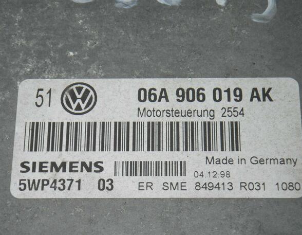 Regeleenheid VW Golf IV (1J1)