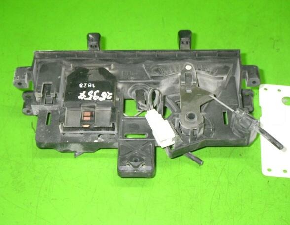 Heating & Ventilation Control Assembly NISSAN Pick-up (D22)