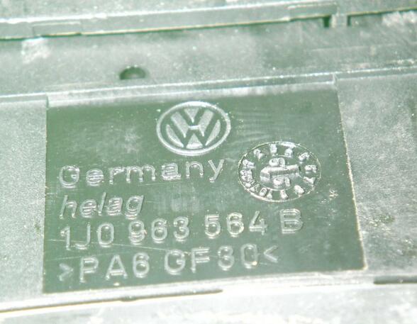 Schakelaar stoelverwarming VW Golf IV (1J1)