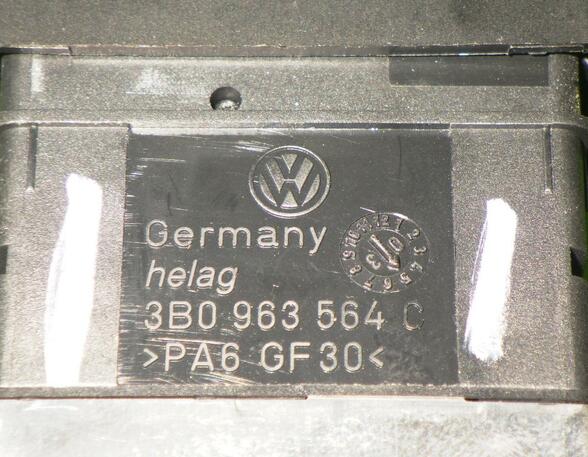 Schakelaar stoelverwarming VW Passat Variant (3B6), VW Passat (3B2)