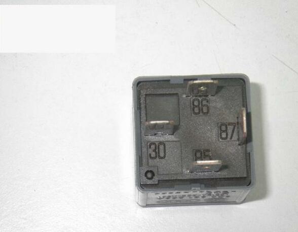 Air Conditioning Relay AUDI A3 Cabriolet (8P7), AUDI A6 Avant (4B5)