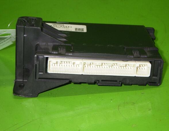 Air Conditioning Control Unit TOYOTA Avensis Kombi (T27)