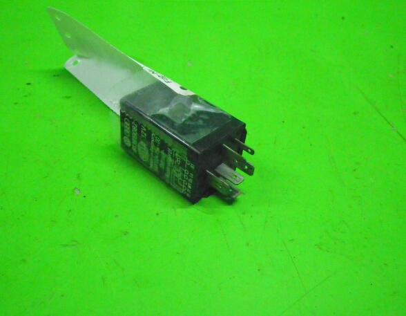 Wash Wipe Interval Relay AUDI 80 (811, 813, 814, 819, 853)